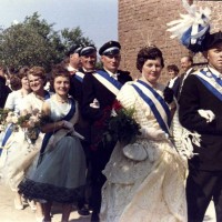 1963