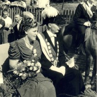 1952