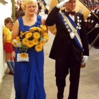 1975